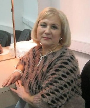 Саратовские чиновники пять лет поздравляют умершую «девочку Риту»