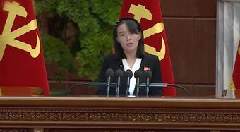 Сестра Ким Чен Ына назвала абсурдом обвинения в поставках оружия России