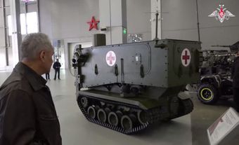 Шойгу потребовал немедленно начать выпуск медицинских роботов для армии