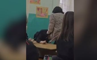 Учительница во время урока избила ногами школьника в Туапсе