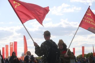 МИД РФ осудил запрет символики Дня Победы в Германии