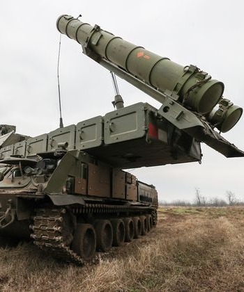 В Калужской области силы ПВО пресекли попытку атаки ВСУ на нефтебазу