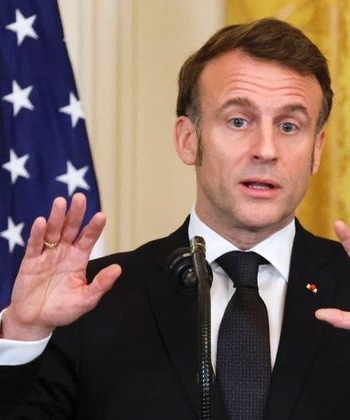 Захарова напомнила о Венесуэле и Иране после слов Трампа об уходе Макрона