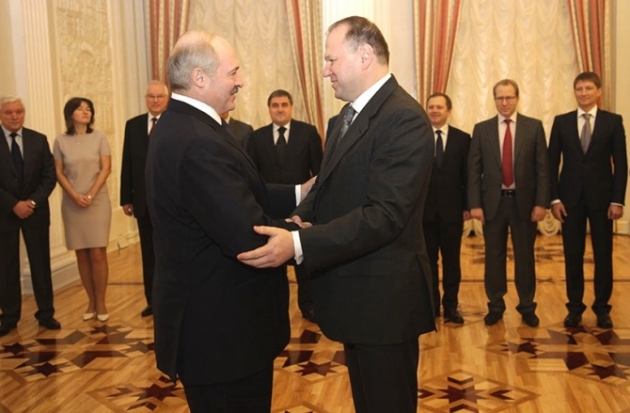 Президент Белоруссии Александр Лукашенко и губернатор Калининградской области Николай Цуканов
