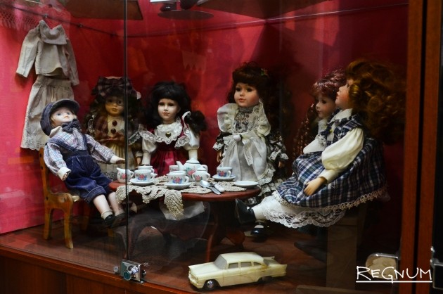 Коллекционные куклы Integrity Toys