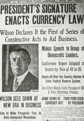 Газета от 24 декабря 1913 года. Вудро Вильсон подписал Закон о Федеральном резерве