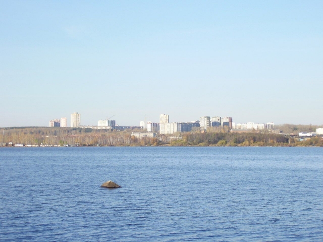 Екатеринбург со стороны Зеленого острова