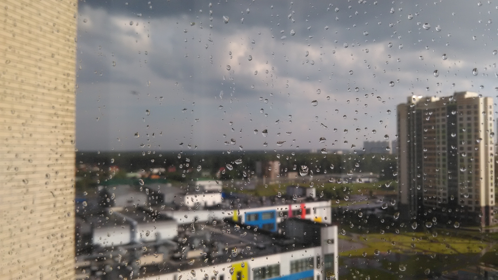 Весенний дождь. Дождливый Октябрьский день. Гроза в Домодедове. Окончание грозы.