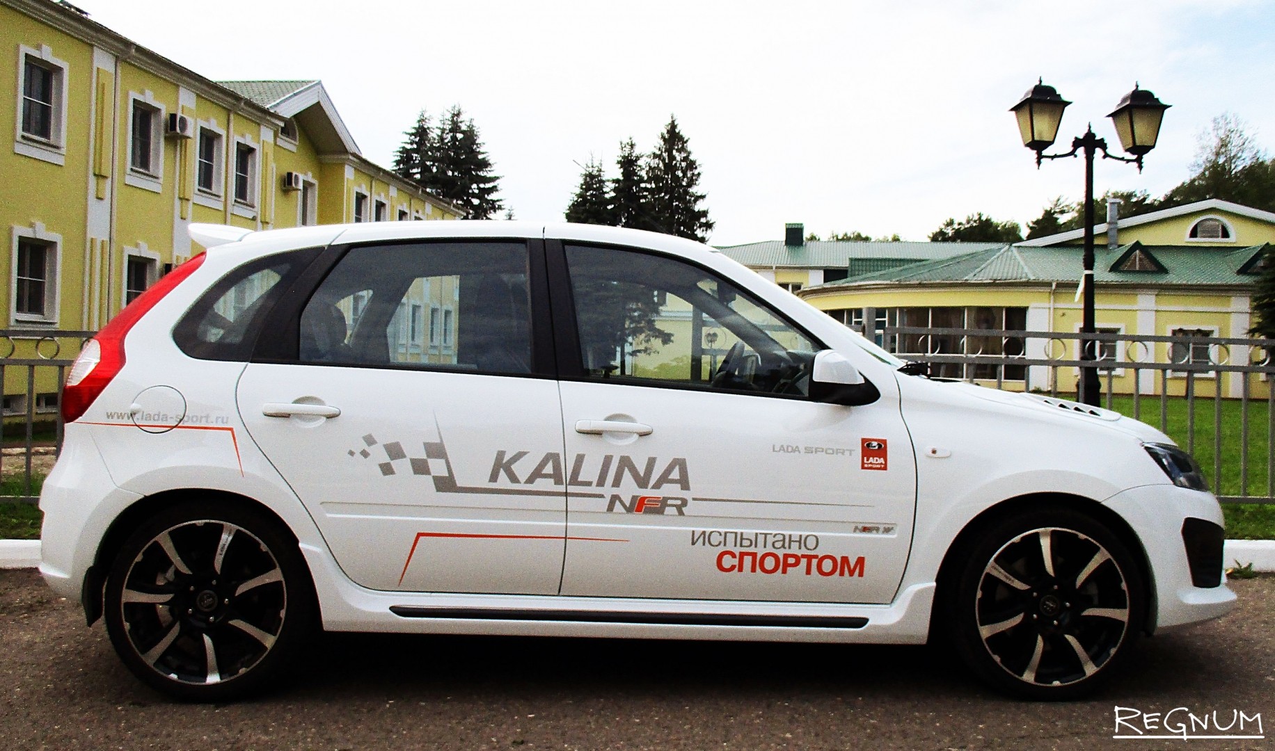 Спорт или эмоции? Тест драйв Lada Kalina NFR