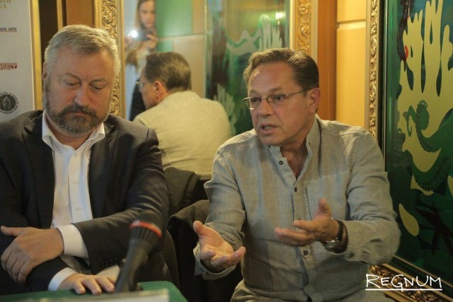 М. Корнев, И. Скляр 