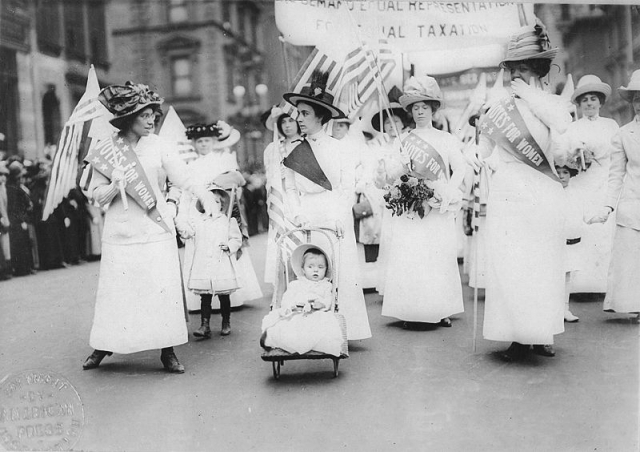 Демонстрация суфражисток в Нью-Йорке, 1912 год