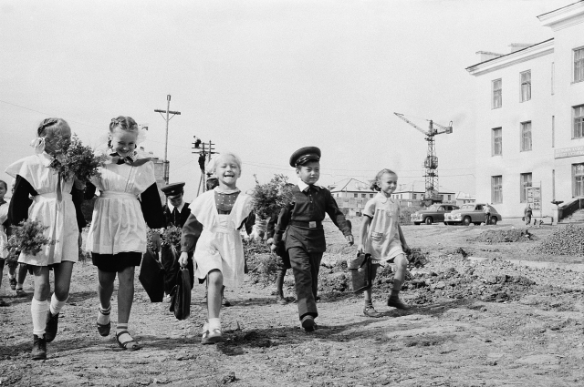 Школьники в Темиртау. 1950-е