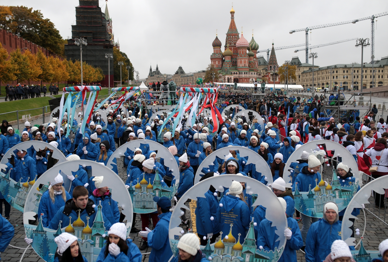 В Москве начался парад-карнавал, открывающий ВФМС