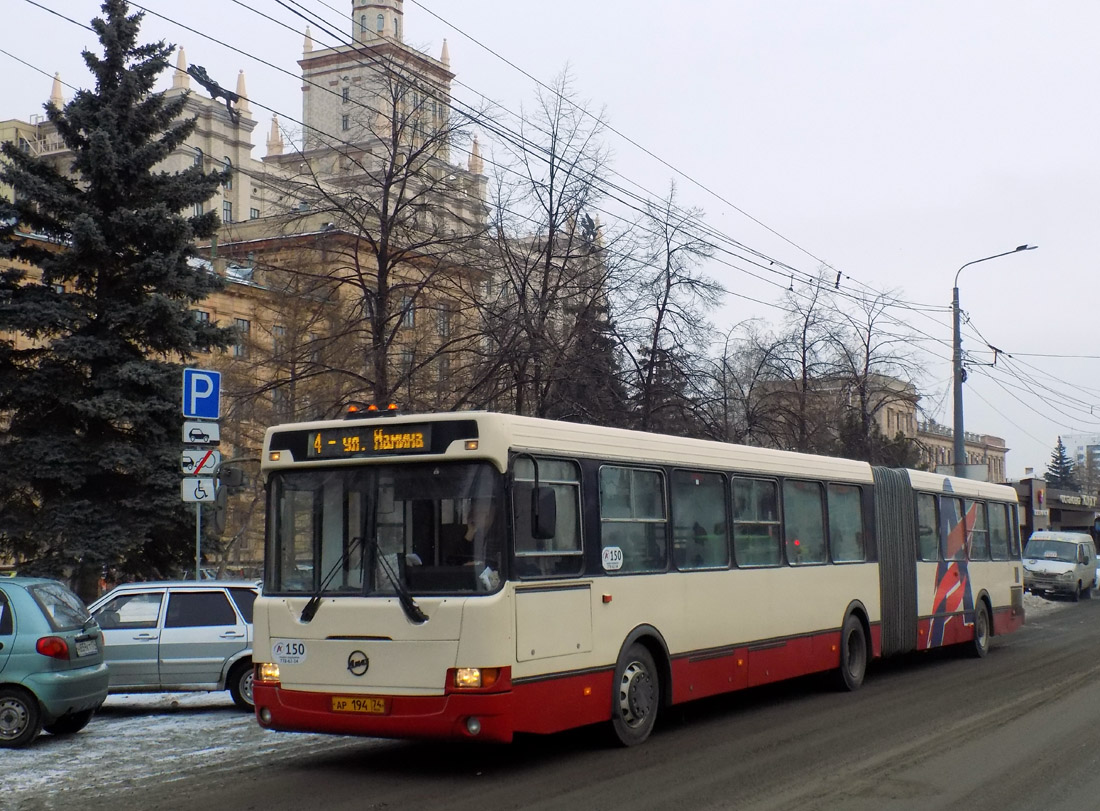 Челябинск: Как муниципальные автобусы купили для коммерческой структуры