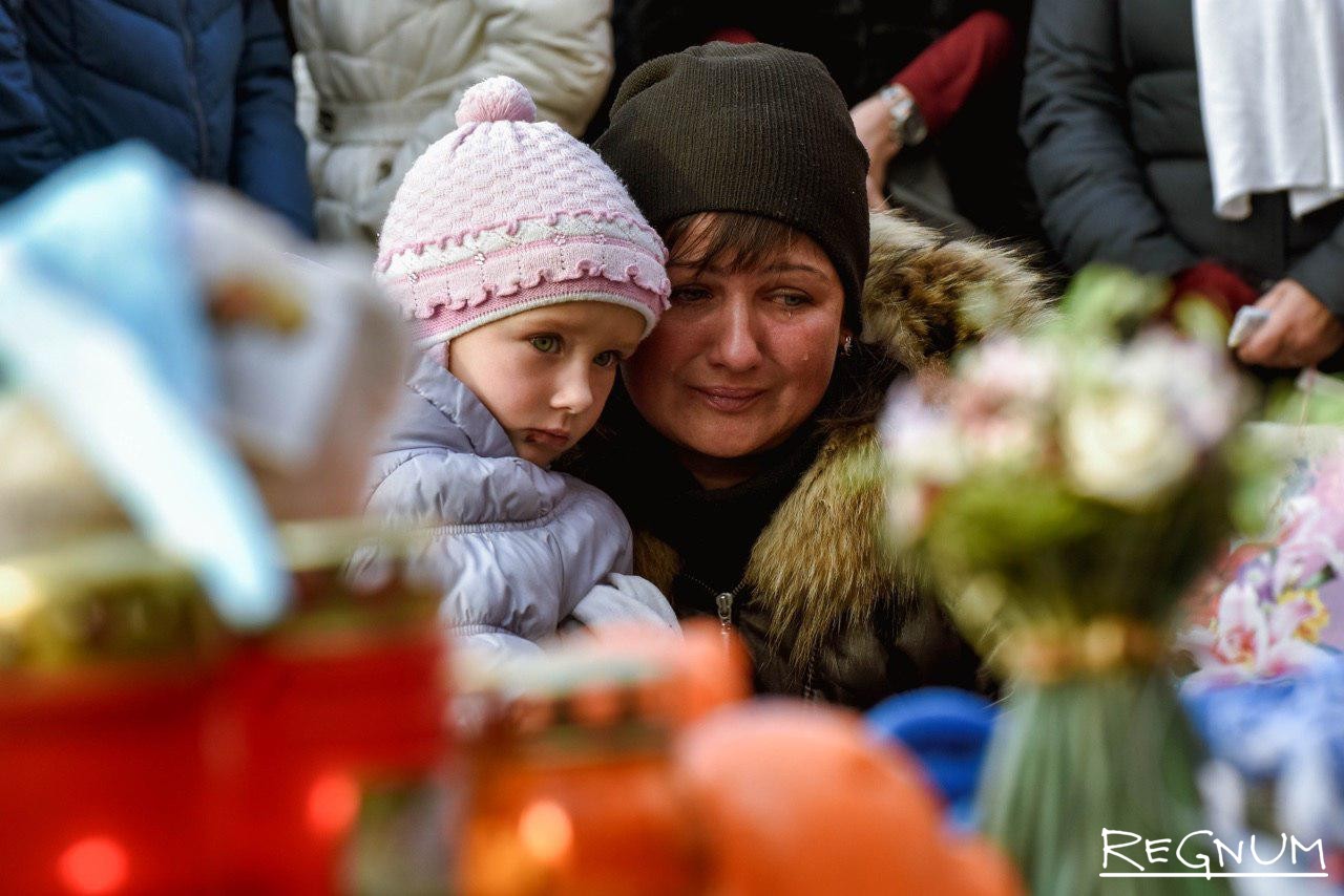 Последствия трагедии в Кемерове. Аресты, отставки, назначения: все новости