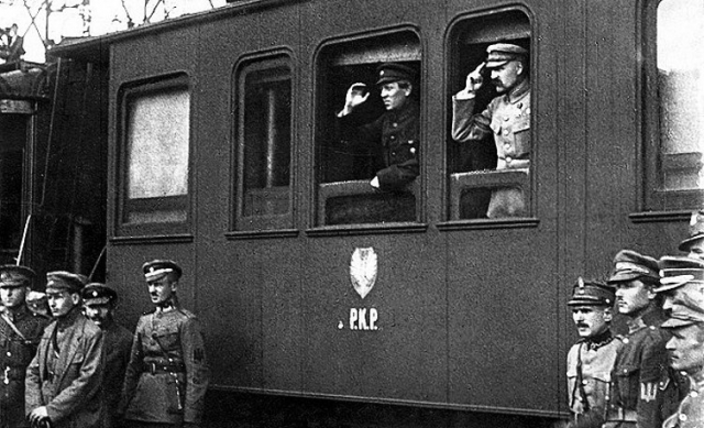Пилсудский и Петлюра. 1 апреля 1920