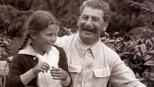 Сталин с дочерью