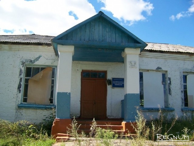 Закрытая школа алтайского села Батурово