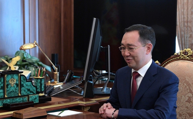 Айсен Николаев