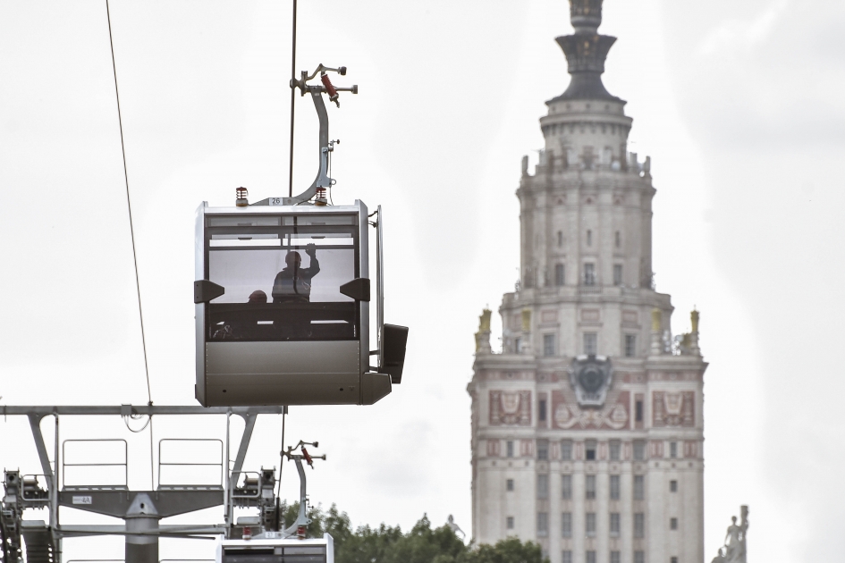 Канатная дорога на вднх фото Перед открытием канатной дороги в Москве прошли учения МЧС