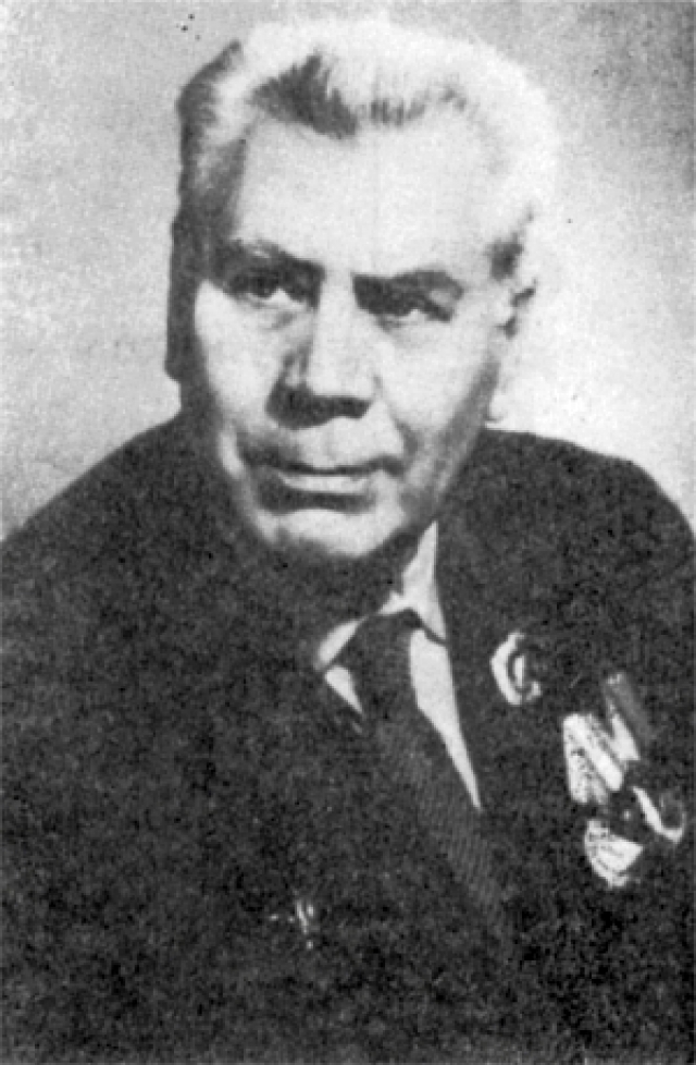 Михаил Николаевич Иванов