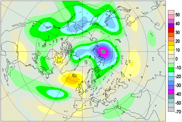 Рис. 30.  Отрицательная аномалия общего содержания озона в атмосфере, достигшая экстремальных значений 14 апреля 2004 года