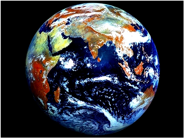 Снимок Земли из космоса, сделанный российским спутником «Электро-Л»