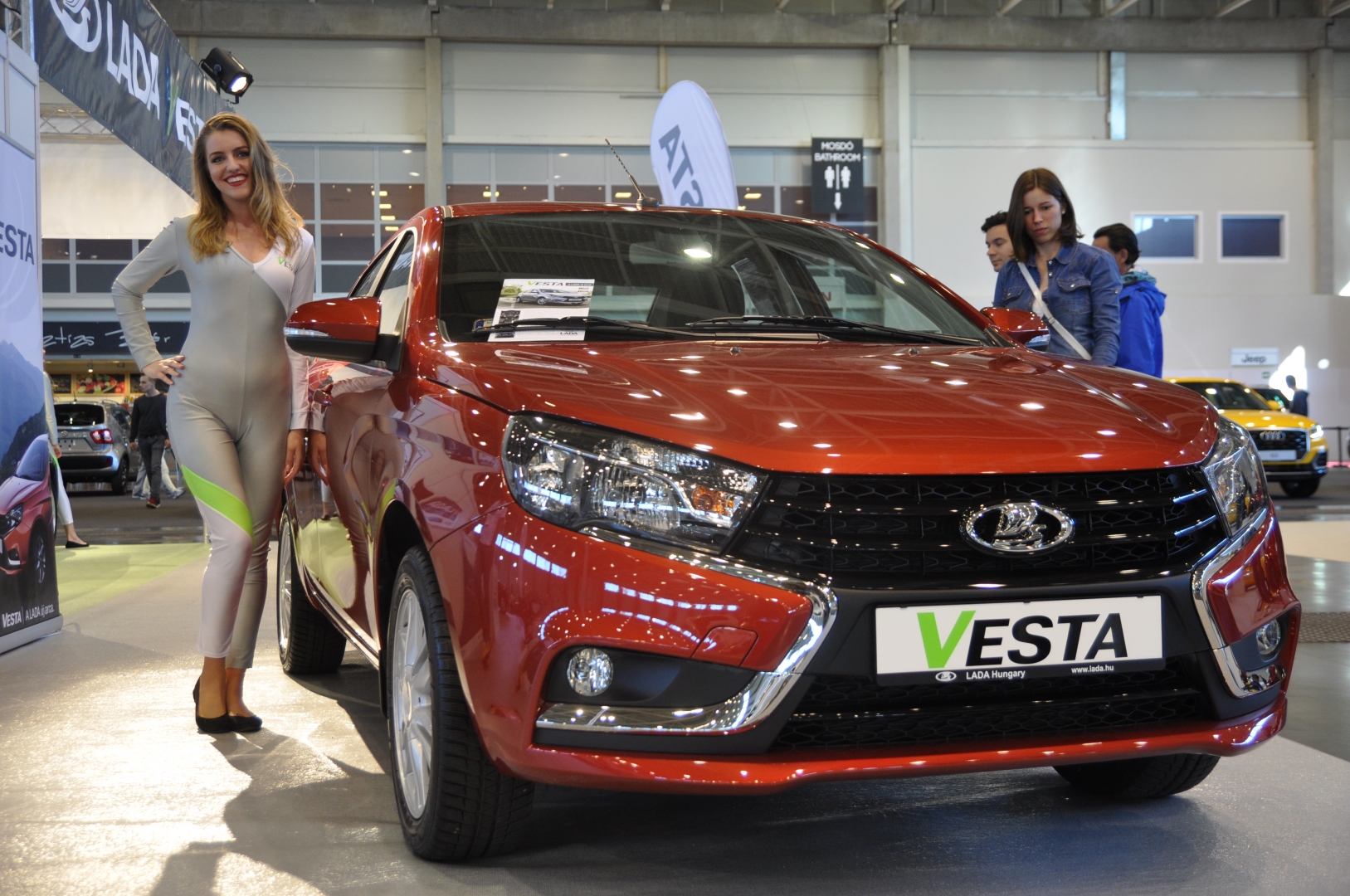 АвтоВАЗ» представил LADA Vesta Sport «энергичной снаружи и внутри»