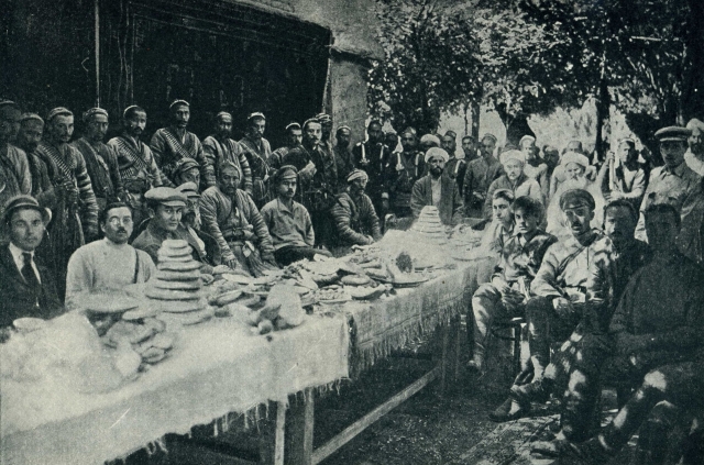 Переговоры с представителями народа (басмачами). Фергана. 1921