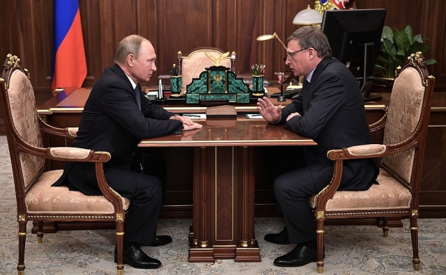 Владимир Путин и Александр Бурков 