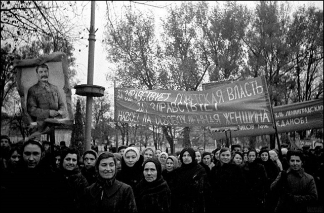 Демонстрация в Гродно. 1939