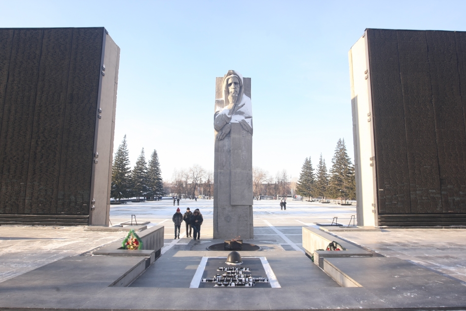 Монумент славы новосибирск рисунок