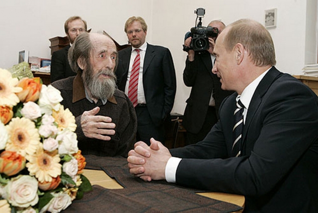 Александр Солженицын и Владимир Путин 