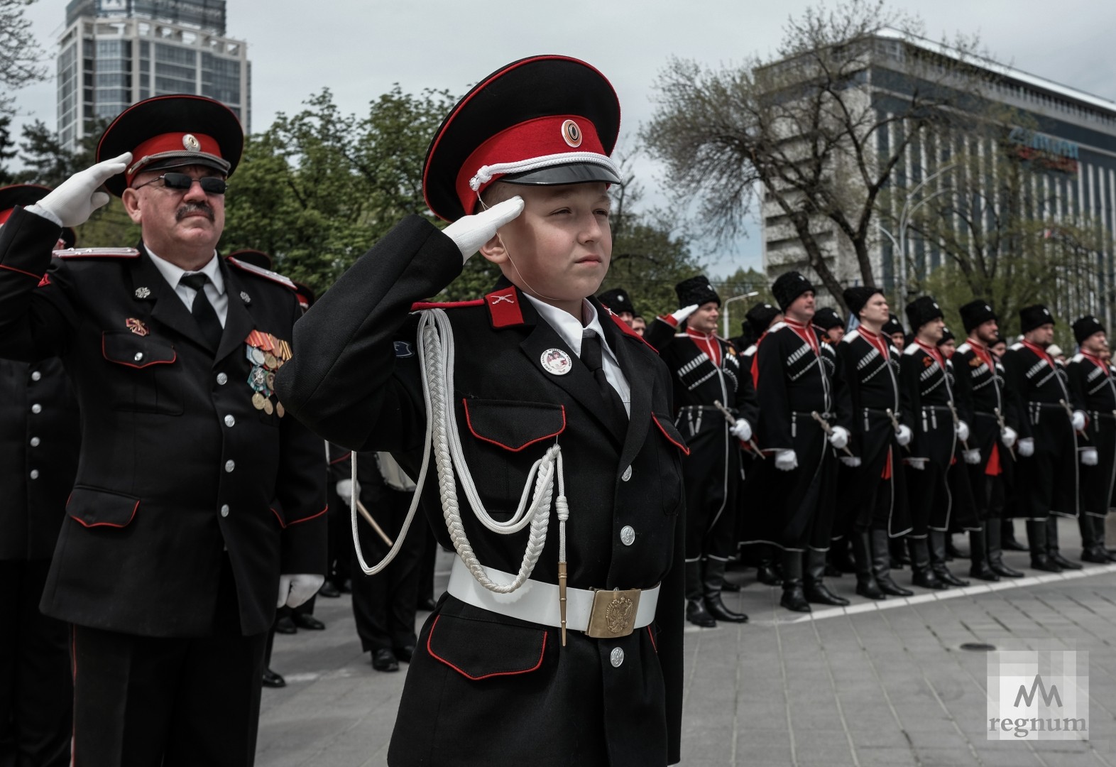 Лучший казачий кадетский корпус примет переходящее знамя президента РФ