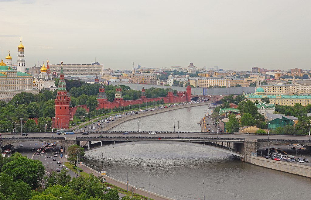 Вид на кремль с москва реки