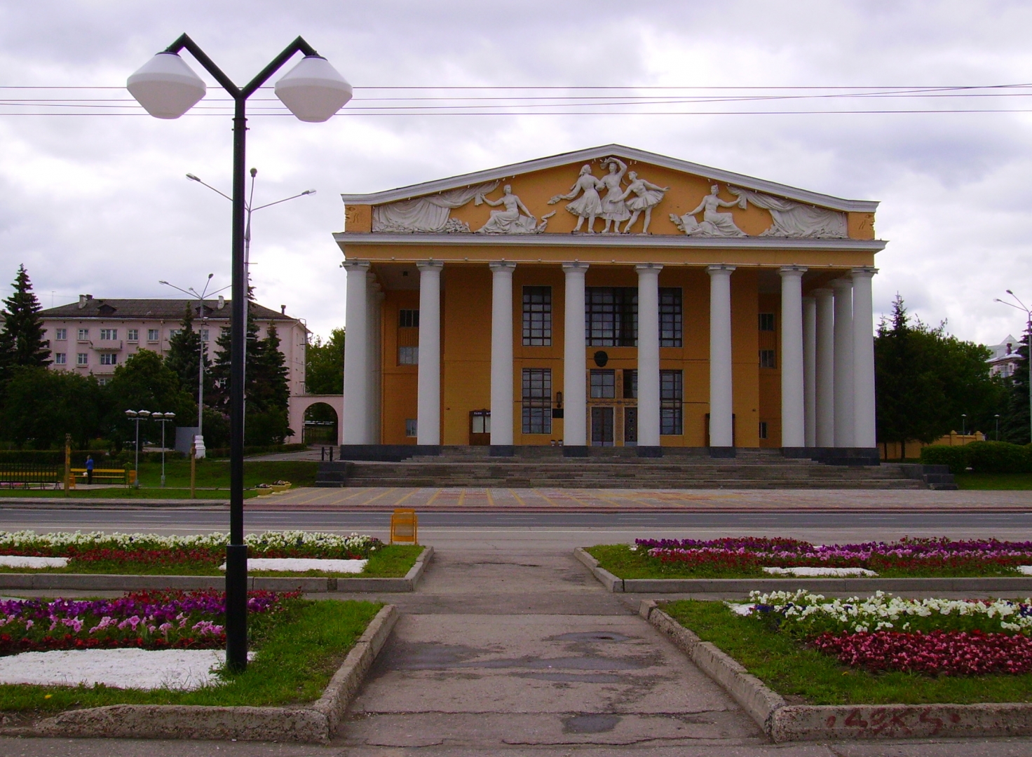 После пожара на базе спецназа, с новыми уголовными делами: неделя в Чувашии