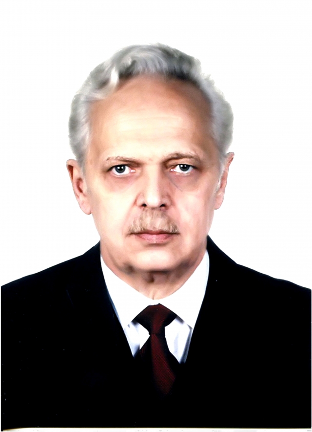 Эдуард Днепров — министр образования РСФСР и первый министр постсоветской России