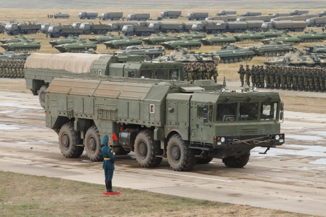 Военный парад на манёврах «Восток-2018» 