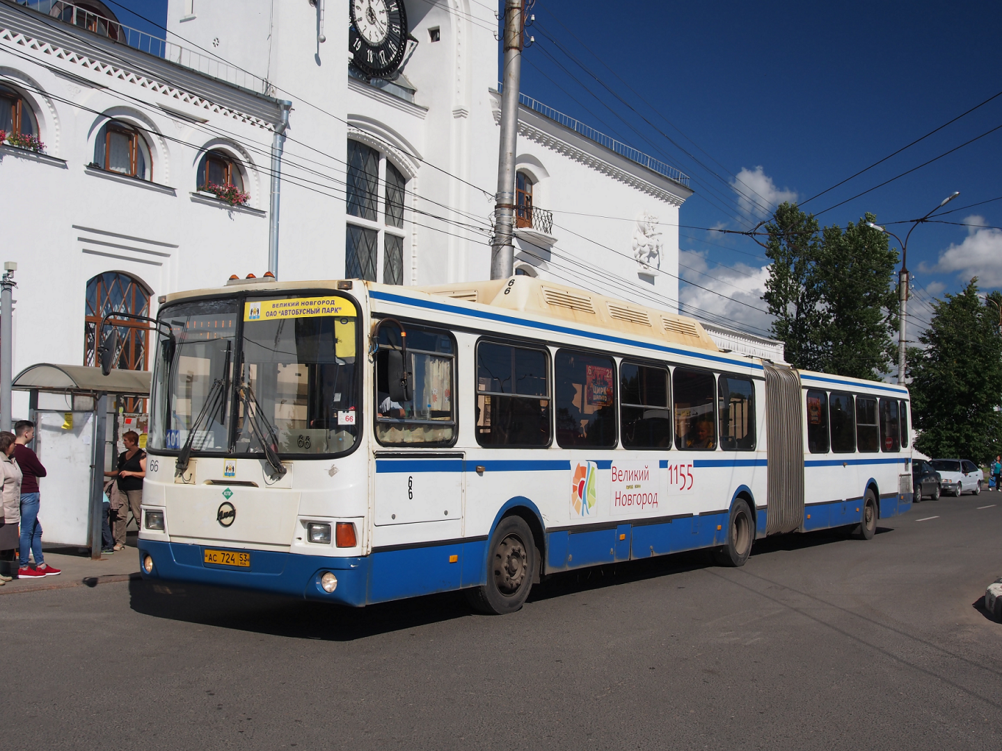 Автобусный парк» Великого Новгорода останется в областной собственности