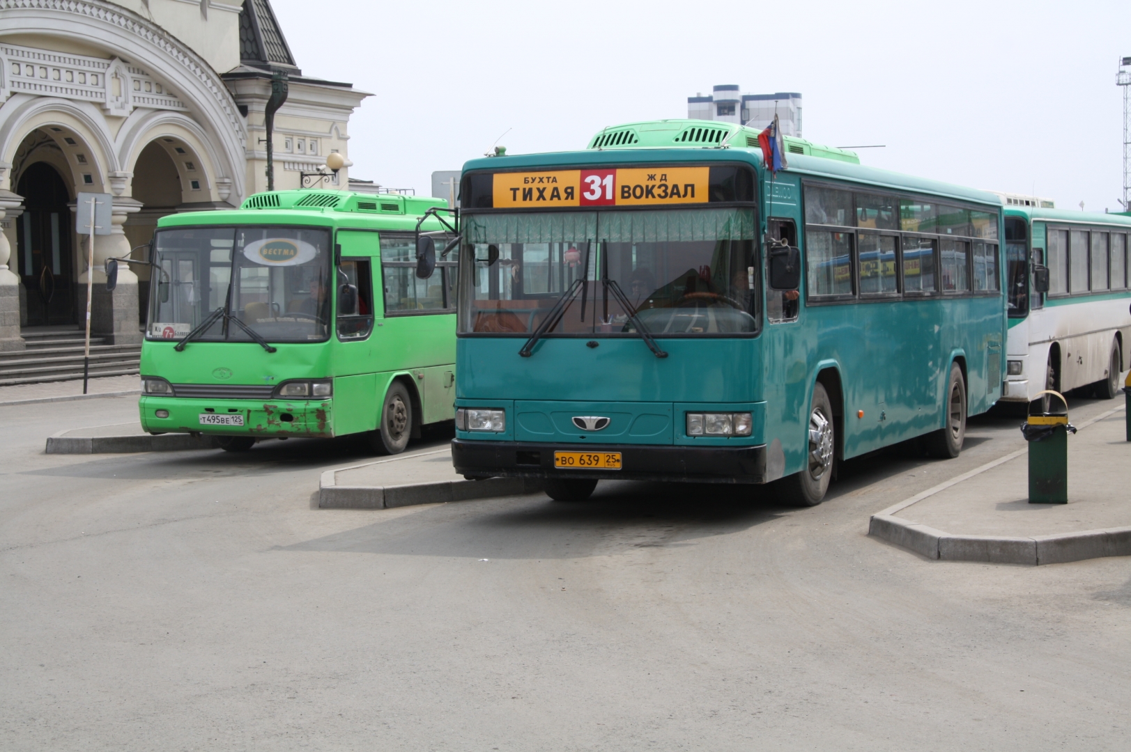 Во Владивостоке обновляют парк общественного транспорта