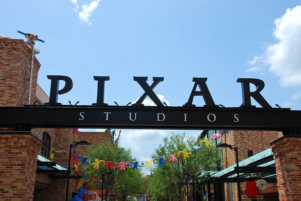 Студия Пиксар. Пиксар аниматион Студиос. Pixar картинки. Фирма Пиксар.