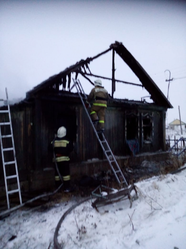 Пожар в селе Глубокое Завьяловского района Алтайского края 
