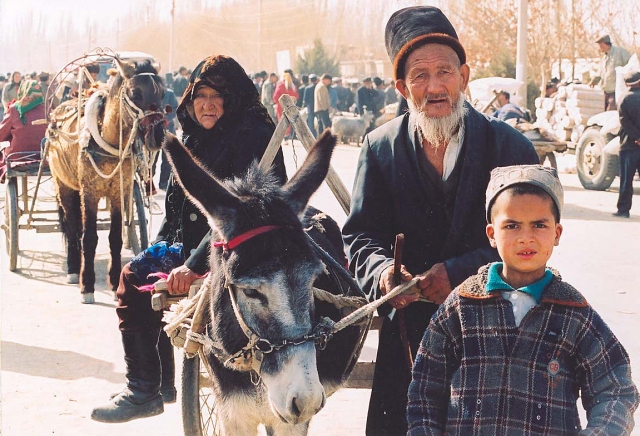 Уйгуры в Кашгаре, Синьцзян-Уйгурский автономный район