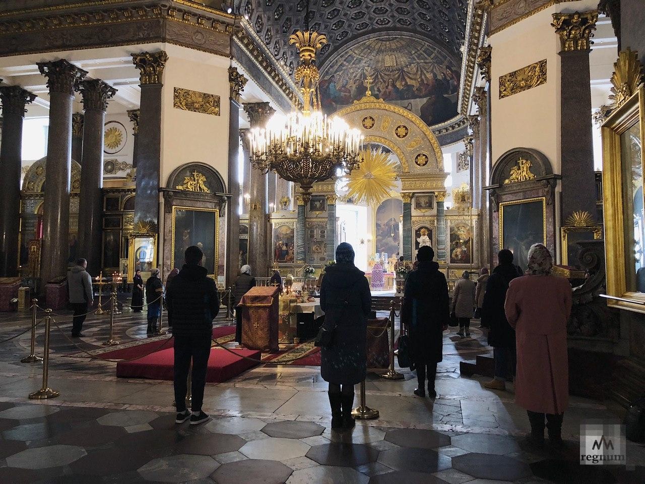 собор казанской иконы божией матери санкт петербург