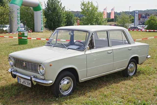 Автомобиль ВАЗ-2101 