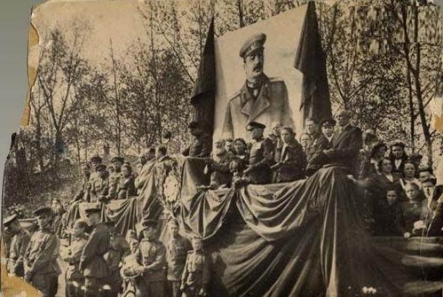 Митинг в День Победы. Барнаул. Алтайский край. 1945