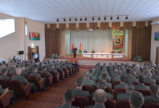 Выступление Александра Лукашенко перед военнослужащими 5-й отдельной бригады специального назначения в Марьиной Горке, 24 июля 2020 года