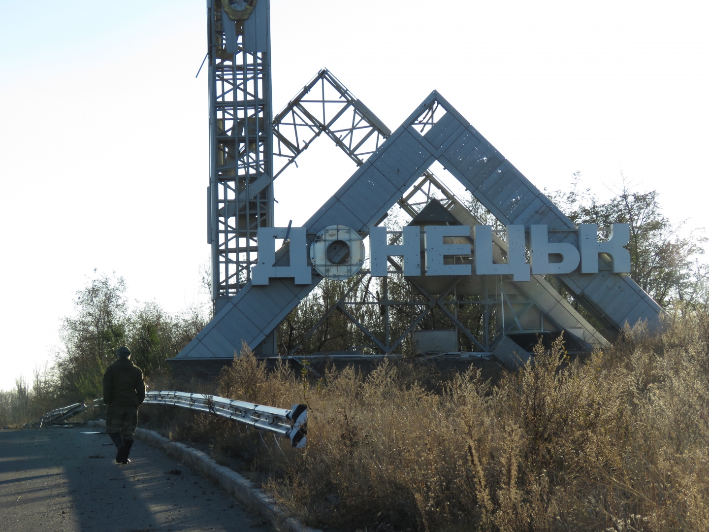 ДНР под прицелом украинской пропаганды. Почему в Донецке не чистят ряды?