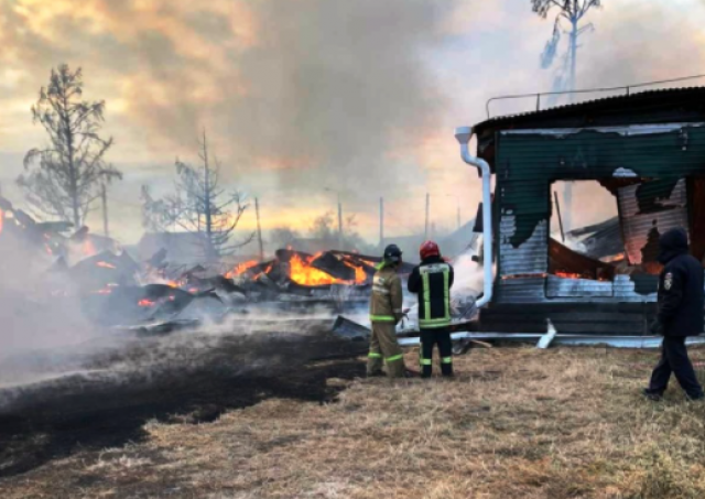 Установлена предположительная причина пожара в школе посёлка Большое Голоустное Иркутского района