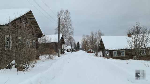 Улица обезлюдевшей Дубровы